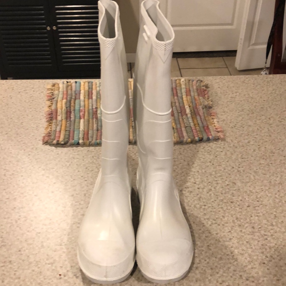 NWOT Dunlop Water Proof / Steel Toed Boot